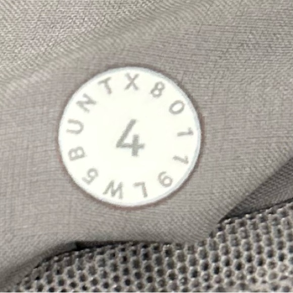 Lululemon On the Fly Pants Full Length EUC Size 4 - Picture 5 of 6